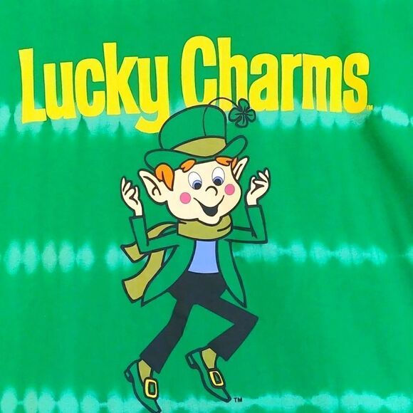 Lucky Charms. Graphic T-shirt. Size small. Good condition. - Picture 2 of 5